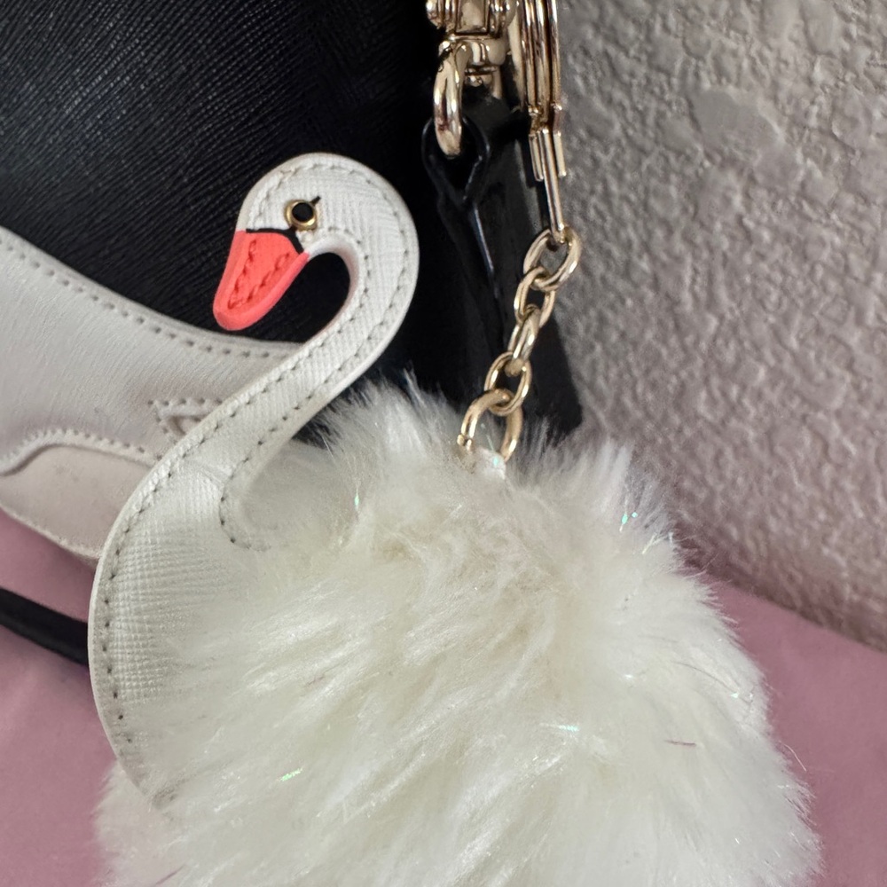 Kate Spade Small Swan Maise Design - Picture 5 of 10